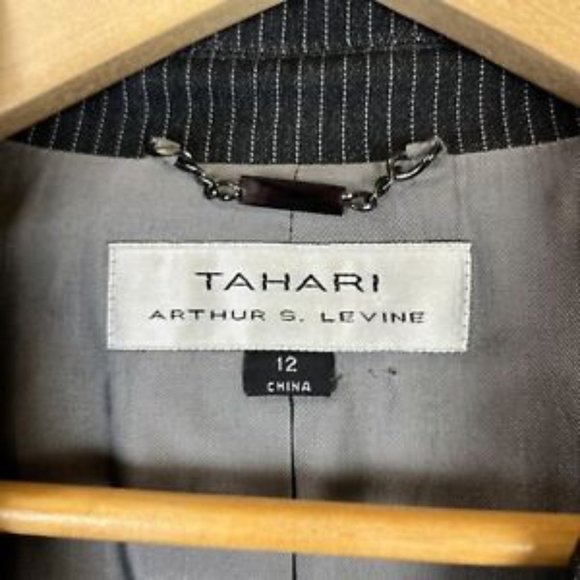 Tahari Arthur S Levine Jacket Womens 12 Gray Stripe Button Polyester Blend-6583 - Picture 7 of 13